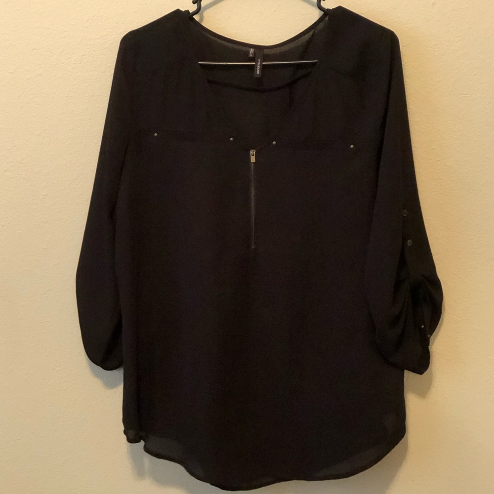 Black chiffon 3/4 length sleeve top